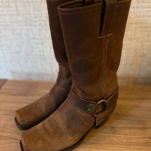 Frye Harness 12R Boots Size 9.5M